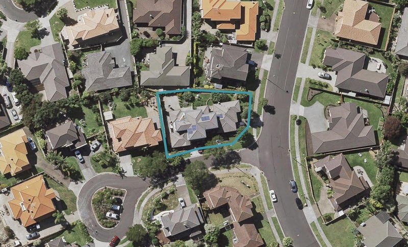 1 Bernish Place, East Tamaki, Auckland - Carousel 1