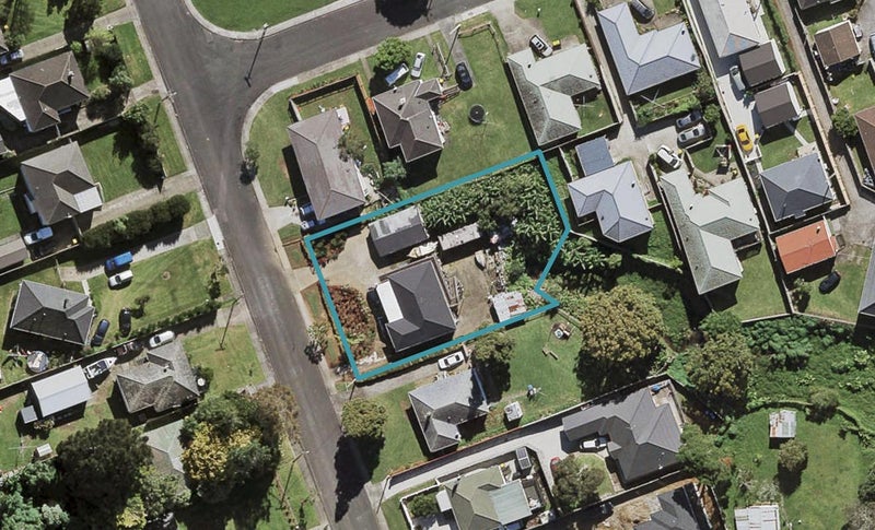 12 Forbes Road, Favona, Auckland - Carousel 1