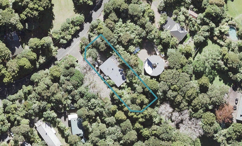 190 Mountain Road, Henderson Valley, Auckland - Carousel 1