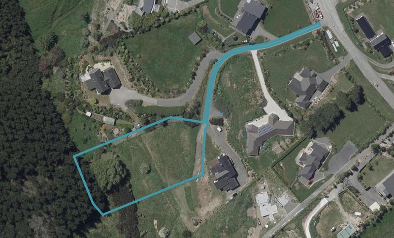 3 Tisbury Lane, Cracroft, Christchurch - Carousel 1