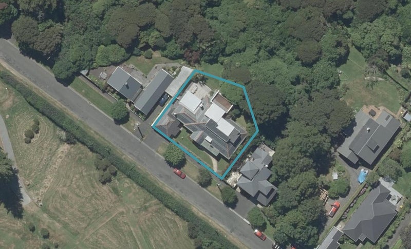 132 Cannington Road, Maori Hill, Dunedin - Carousel 1