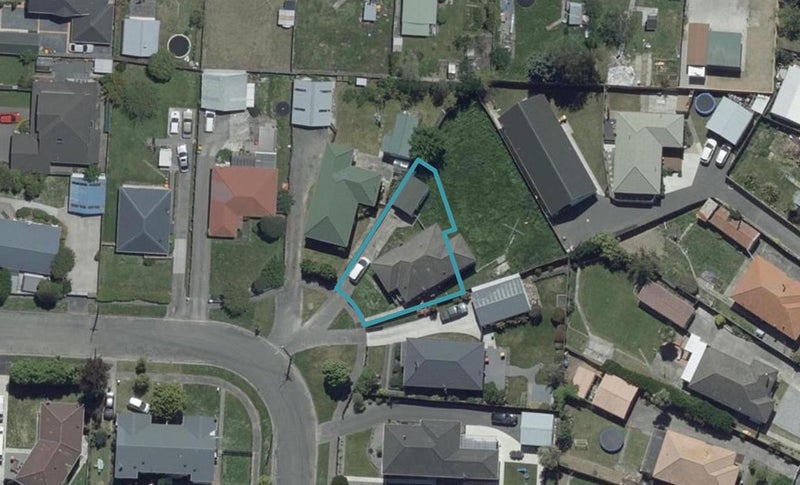 1/26 Ealing Street, Redwood, Christchurch - Carousel 1