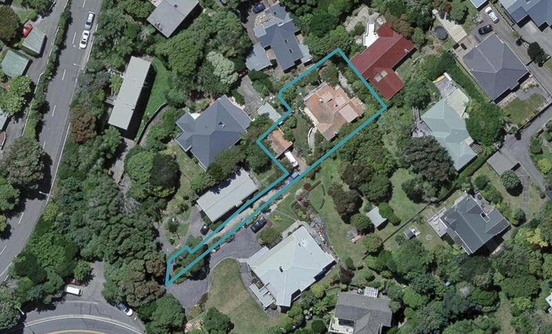 15 Ngaio Gorge Road, Ngaio, Wellington - Carousel 1