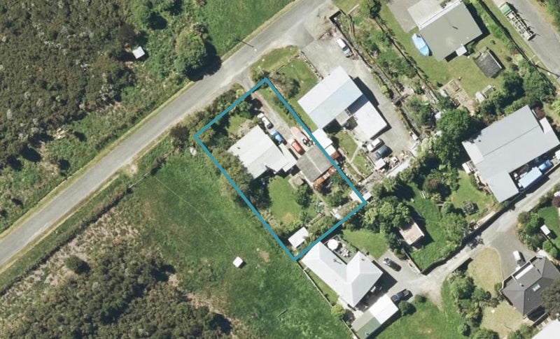 130 Moana View Road, Waikawa, Picton - Carousel 1