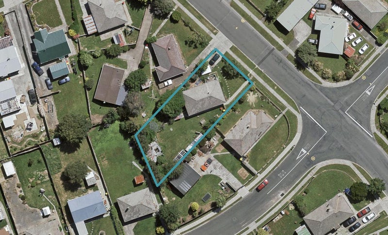 38 Lyon Street, Glengarry, Invercargill - Carousel 1