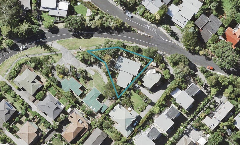 83A Castor Bay Road, Castor Bay, Auckland - Carousel 1