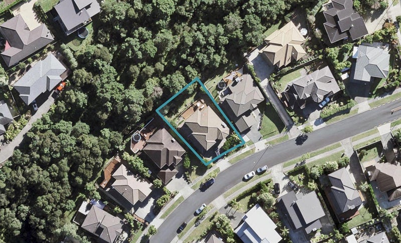 9 Springvale Drive, Fairview Heights, Auckland - Carousel 1