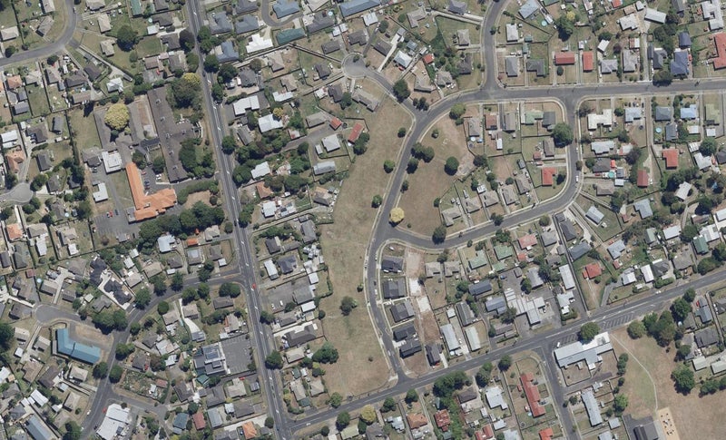 2/9 Shakespeare Avenue, Enderley, Hamilton - Carousel 1