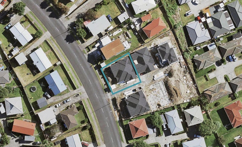 95A Maplesden Drive, Clendon Park, Auckland - Carousel 1