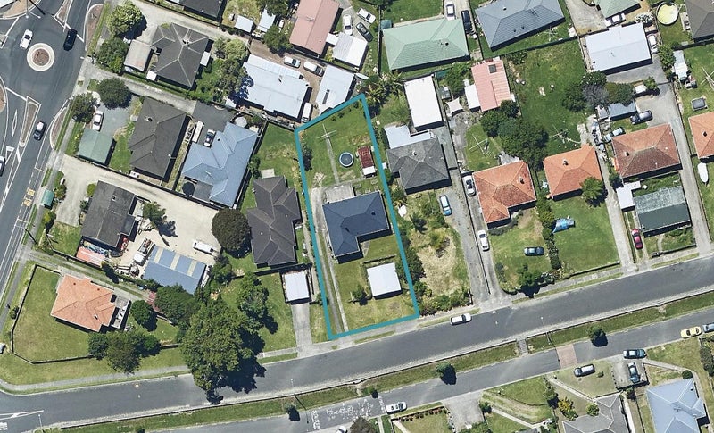 7 Hampton Terrace, Parkvale, Tauranga - Carousel 1