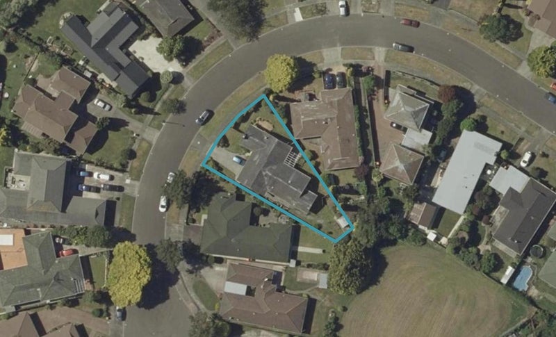 37 Kentucky Way, Awapuni, Palmerston North - Carousel 1