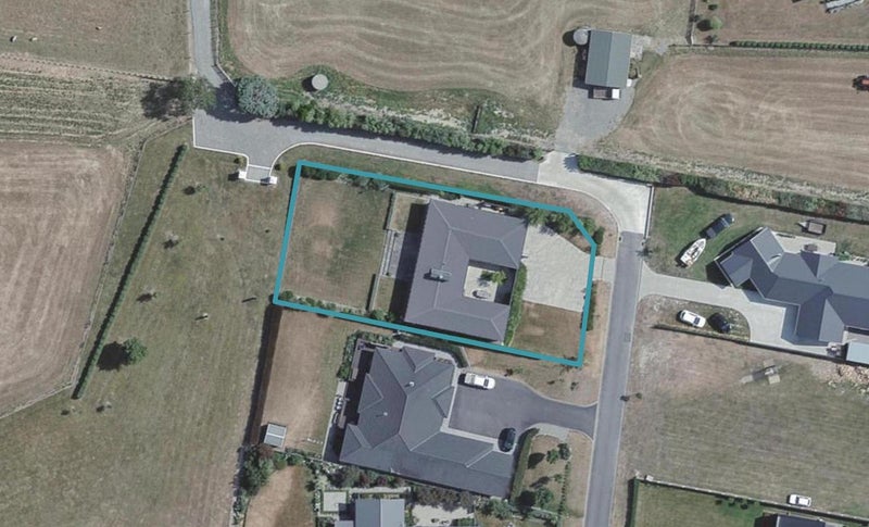 27 Roger Renall Avenue, Lansdowne, Masterton - Carousel 1