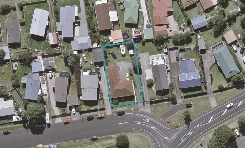 125 Parklands Avenue, Bell Block, New Plymouth - Carousel 1