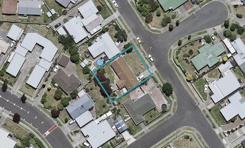 46 Wynyard Crescent, Tamatea, Napier - Carousel 1