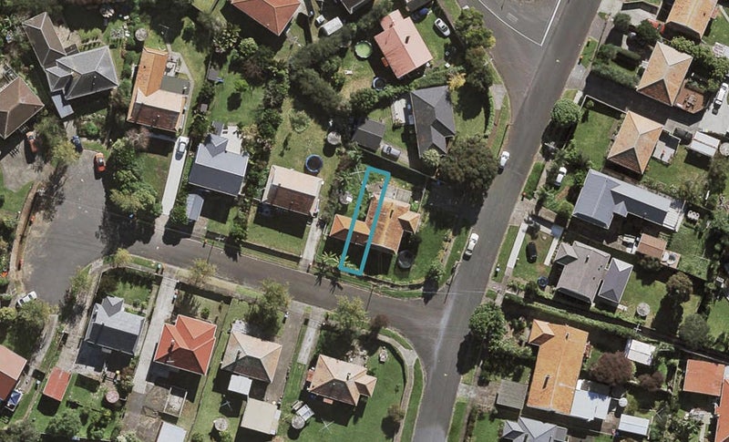 3/1 Nissan Place, Onehunga, Auckland - Carousel 1