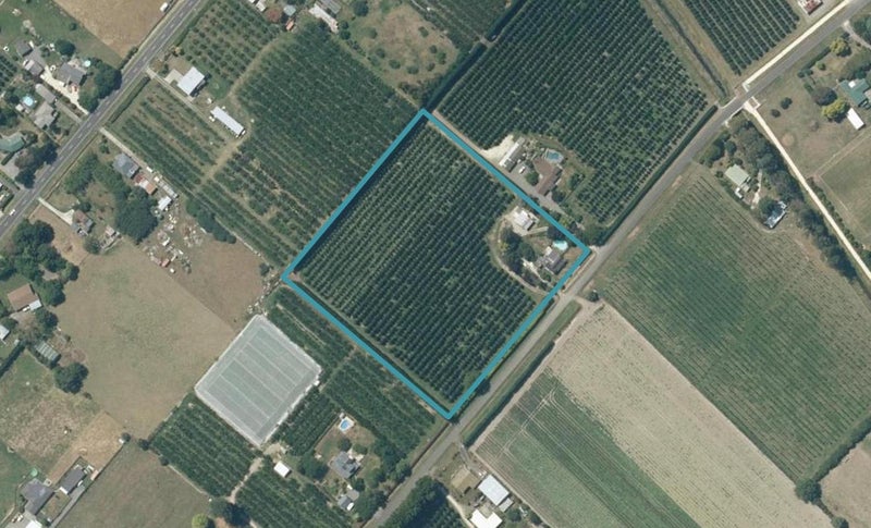 853 Park Road South, Longlands, Hastings - Carousel 1