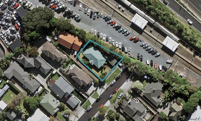 14 Derry Street, Greenlane, Auckland - Carousel 1