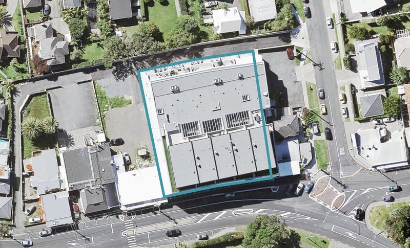 G04/585 Beach Road, Rothesay Bay, Auckland - Carousel 1