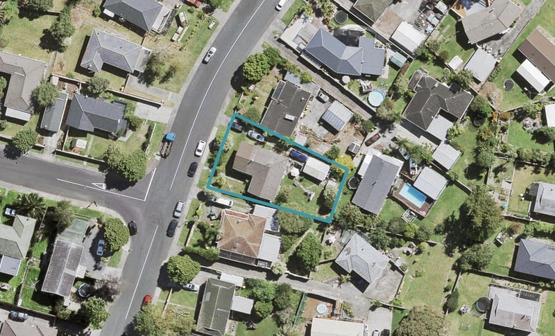 14 Solar Road, Glen Eden, Auckland - Carousel 1