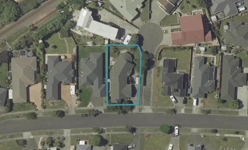 58 Royal Oak Drive, Kelvin Grove, Palmerston North - Carousel 1