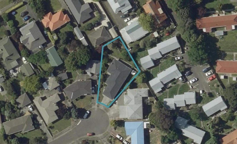 11 Viscount Place, West End, Palmerston North - Carousel 1