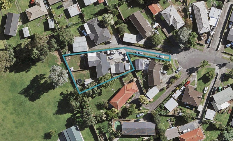 18 Awakino Place, Manurewa, Auckland - Carousel 1