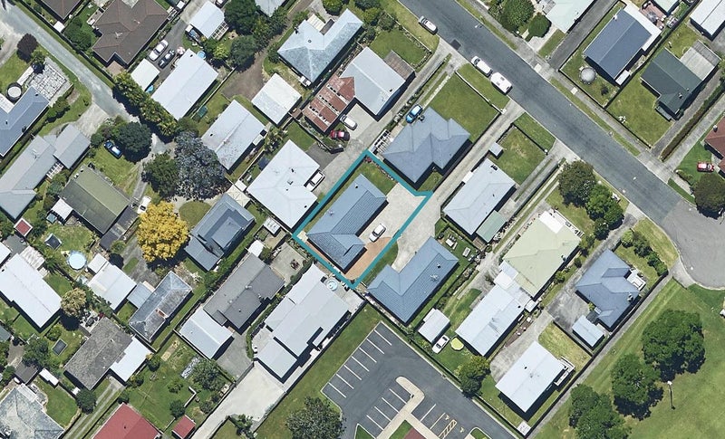 20B Oban Road, Greerton, Tauranga - Carousel 1