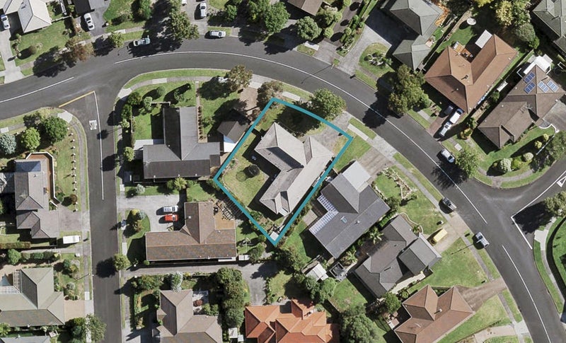 48 Rushgreen Avenue, Pahurehure, Papakura - Carousel 1