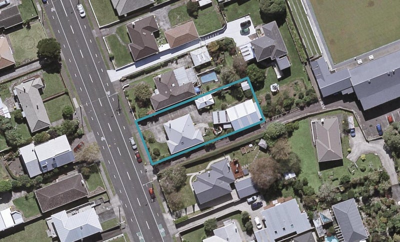 31 Waimea Street, Westown, New Plymouth - Carousel 1