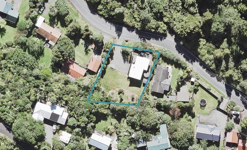 66 Te Henga Road, Henderson - Carousel 1