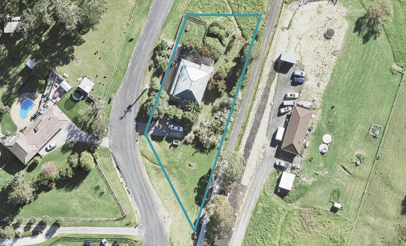 268 Spur Road, Stillwater, Silverdale - Carousel 1
