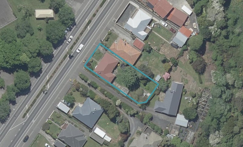 415 Kaikorai Valley Road, Bradford, Dunedin - Carousel 1
