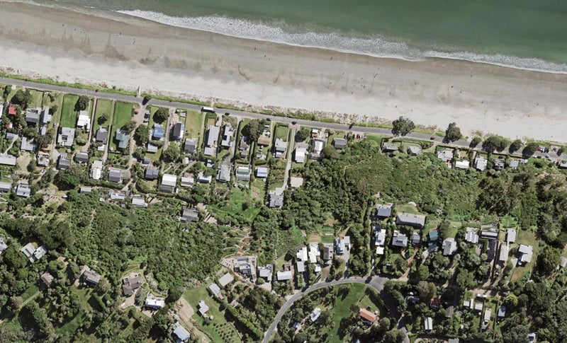 71 The Strand, Onetangi, Waiheke Island - Carousel 1