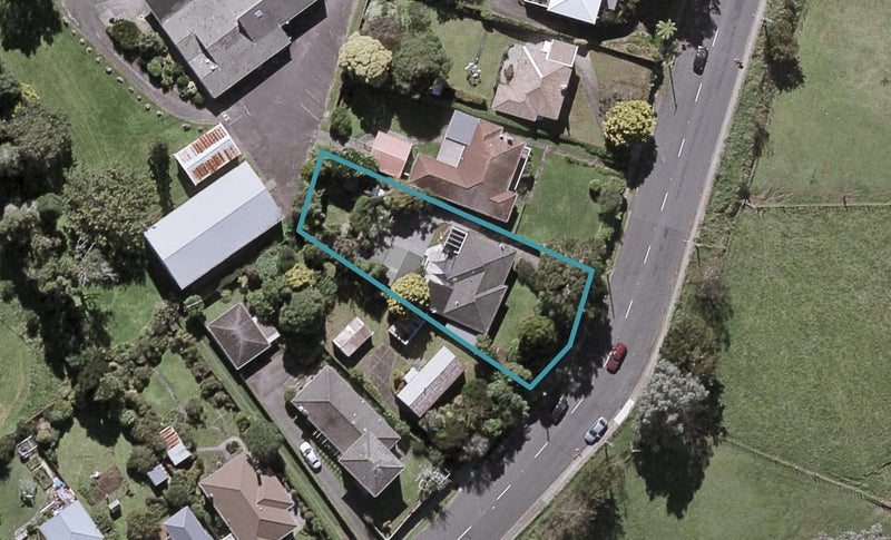 35 Tarahua Road, Vogeltown, New Plymouth - Carousel 1