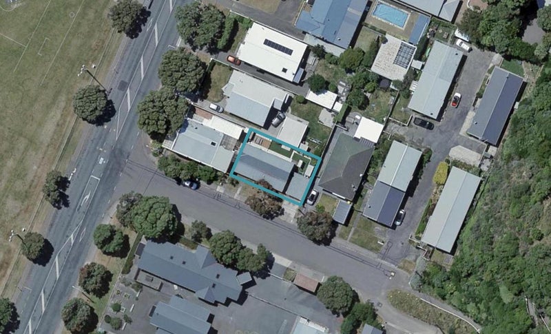 1 Athens Street, Miramar, Wellington - Carousel 1