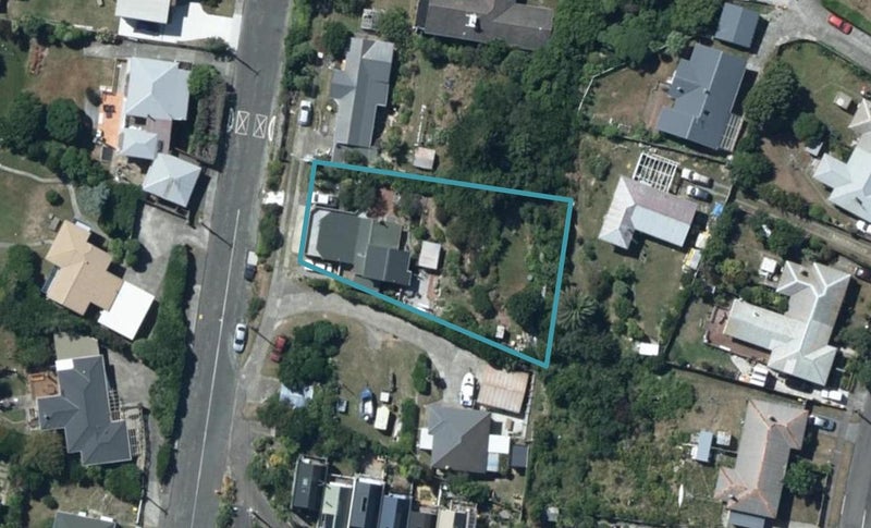 20 Thornley Street, Titahi Bay, Porirua - Carousel 1