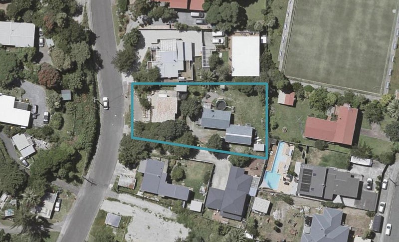 52 Renown Road, Raumati South, Paraparaumu - Carousel 1