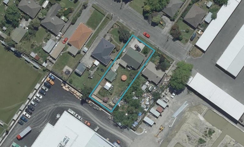 16 Boyne Avenue, Northcote, Christchurch - Carousel 1