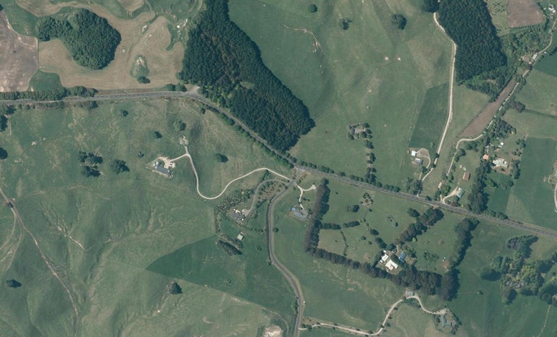 2 Oak Drive, Taupo - Carousel 1