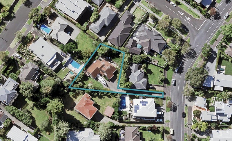 16A Kesteven Avenue, Glendowie, Auckland - Carousel 1