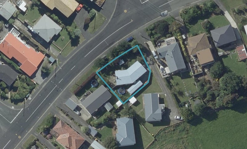 284 Highcliff Road, Shiel Hill, Dunedin - Carousel 1
