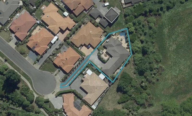27 Caleb Place, Northwood, Christchurch - Carousel 1