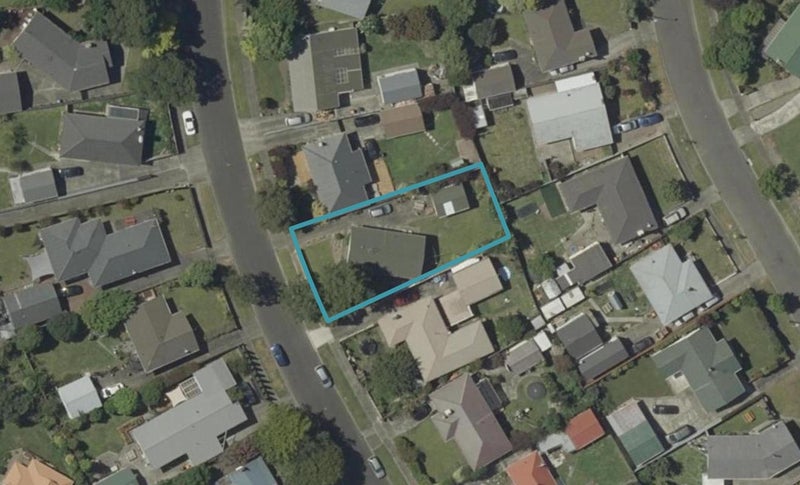 120 Ruamahanga Crescent, Terrace End, Palmerston North - Carousel 1