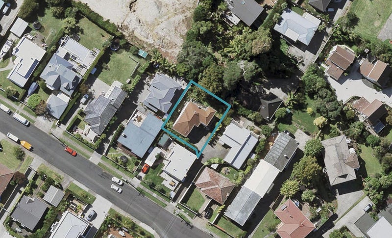 18A Waitemata Road, Hauraki, Auckland - Carousel 1