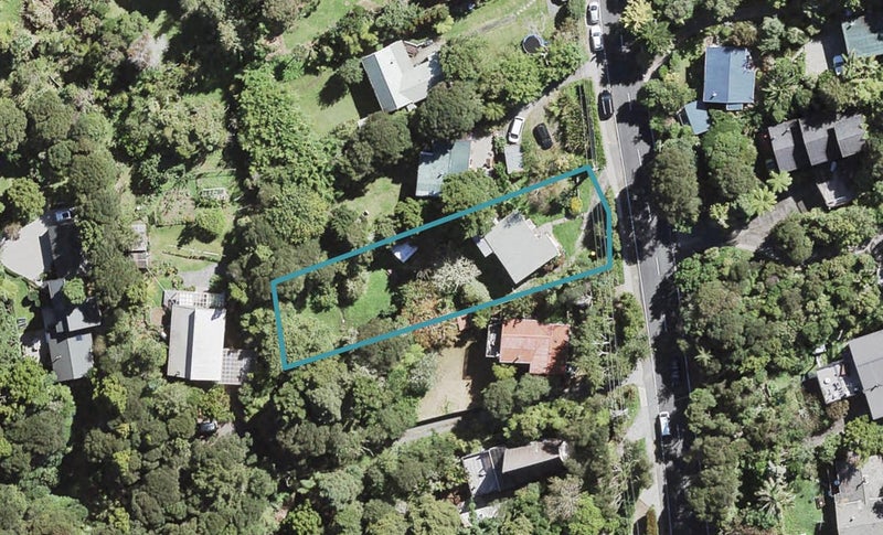 9 Victory Road, Laingholm, Auckland - Carousel 1