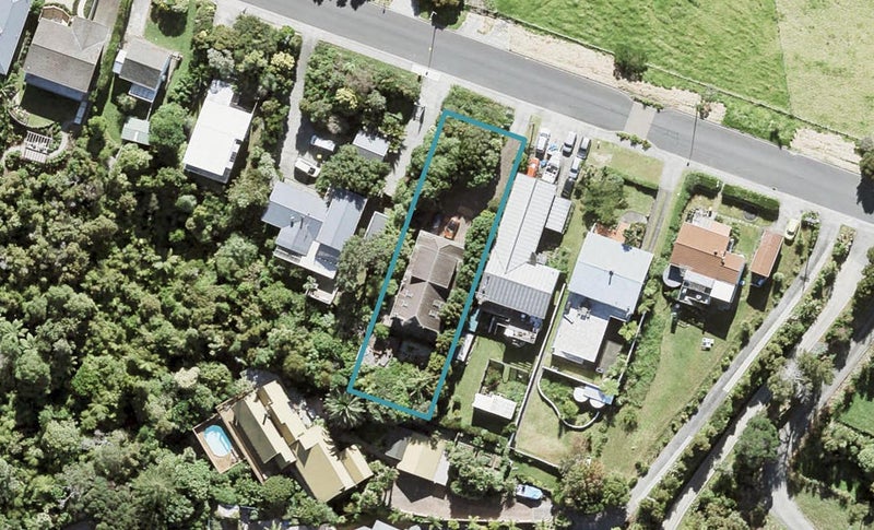 45 Roberts Road, Matakatia, Whangaparaoa - Carousel 1