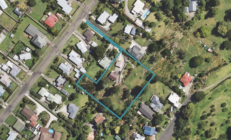 35 Winter Street, Mangapapa, Gisborne - Carousel 1