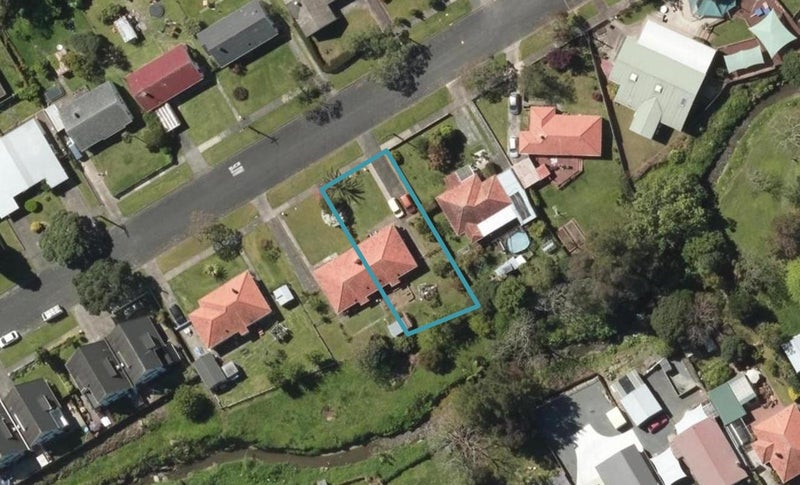 47 First Avenue, Avenues, Whangarei - Carousel 1
