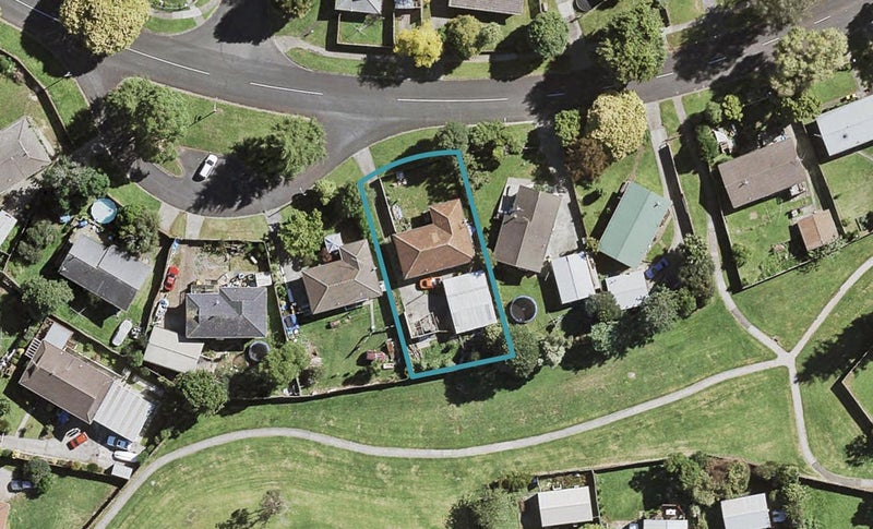 21 Fairdale Avenue, Red Hill, Papakura - Carousel 1