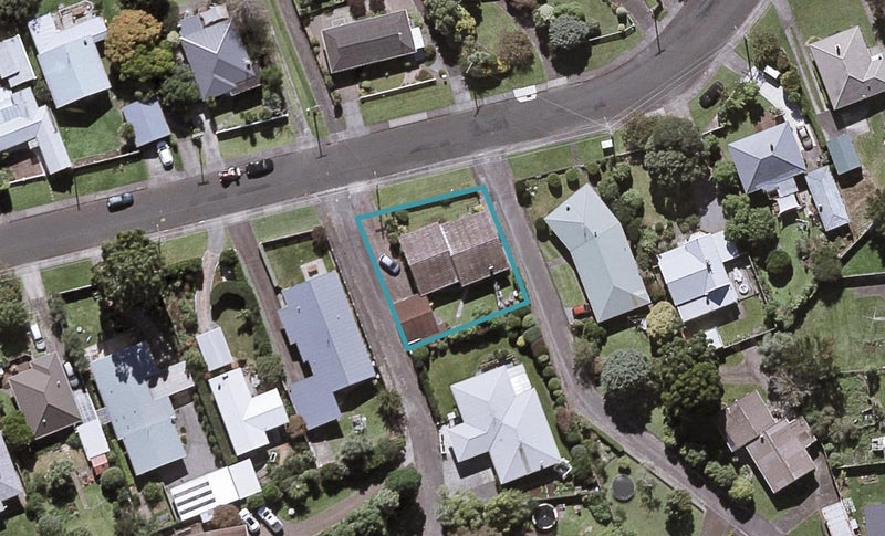 51 Doralto Road, Frankleigh Park, New Plymouth - Carousel 1